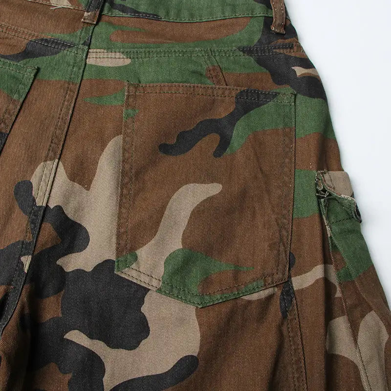 Relaxed Camo Cargo Pants